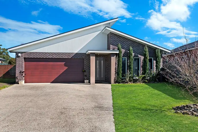 Main view of Homely house listing, 12 Katherine Court, Hamilton VIC 3300