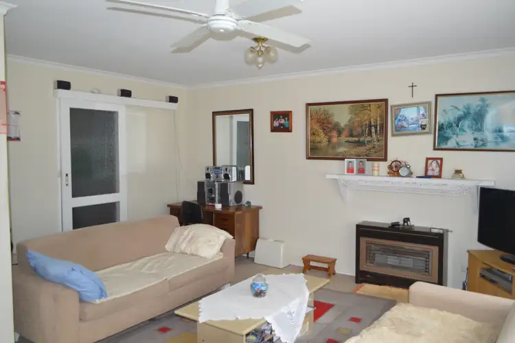 Second view of Homely flat listing, 3/21 Queen Street, Colac VIC 3250