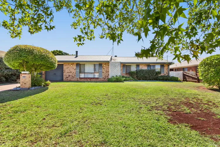 27 Broadfoot Street, Kearneys Spring QLD 4350