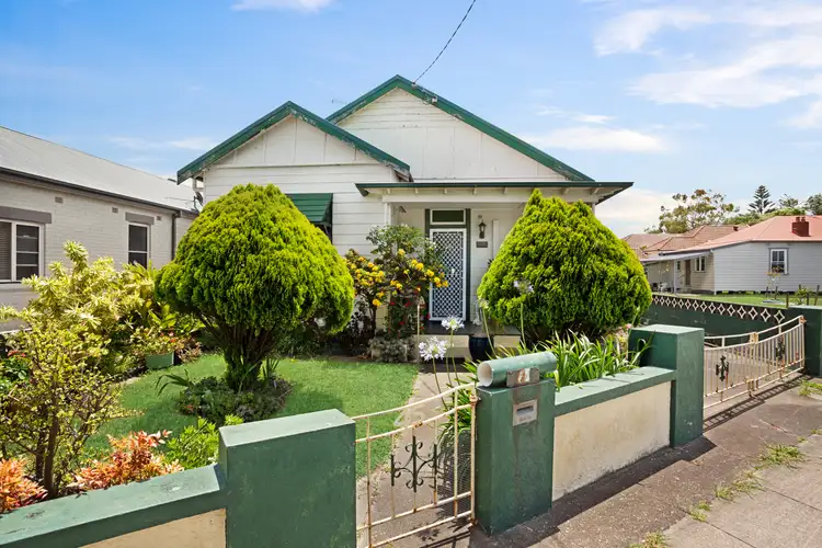 45 Rawson Street, Mayfield NSW 2304