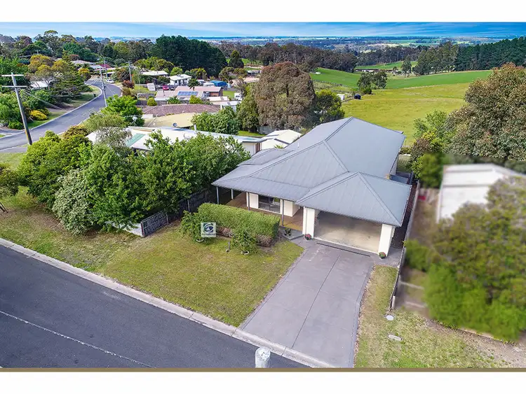27 Tooronga Road, Willow Grove VIC 3825