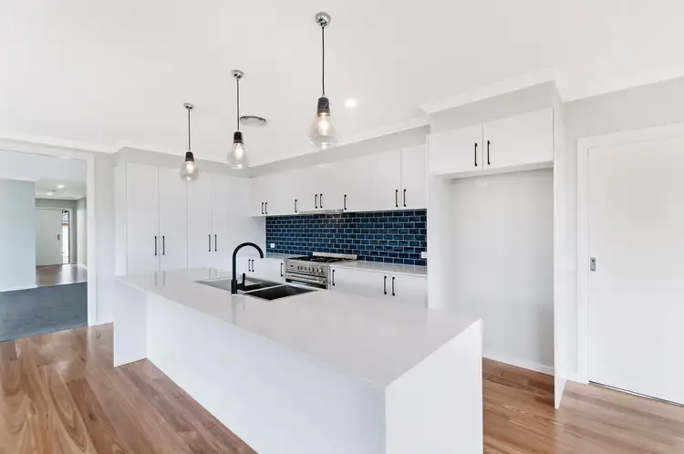Second view of Homely house listing, 8 Royal Court, Warrnambool VIC 3280
