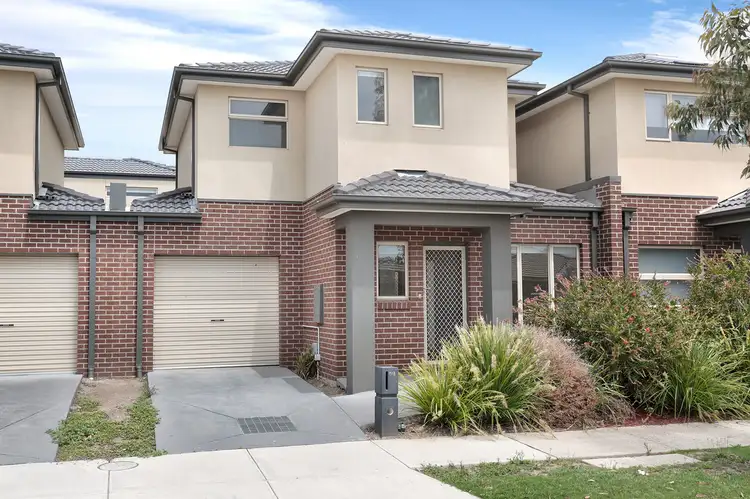 69 Hargrave Avenue, Point Cook VIC 3030