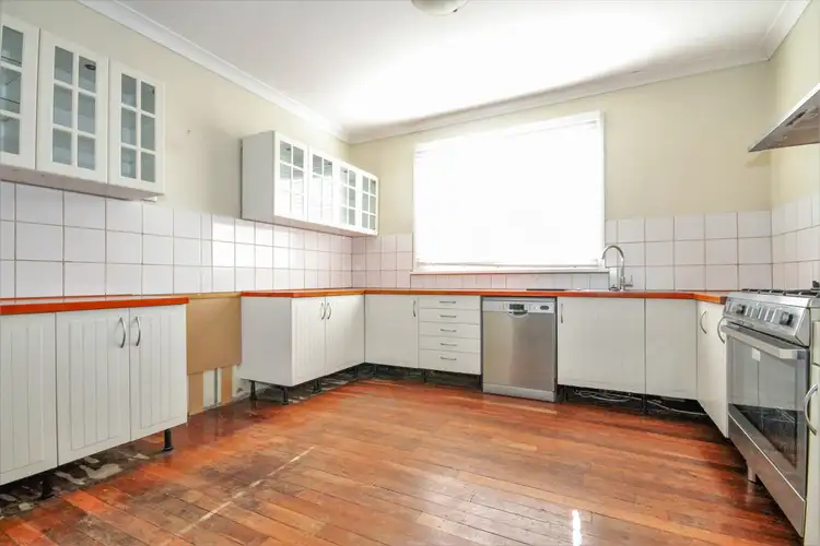 Sixth view of Homely house listing, 4 Fiennes Street, Toodyay WA 6566