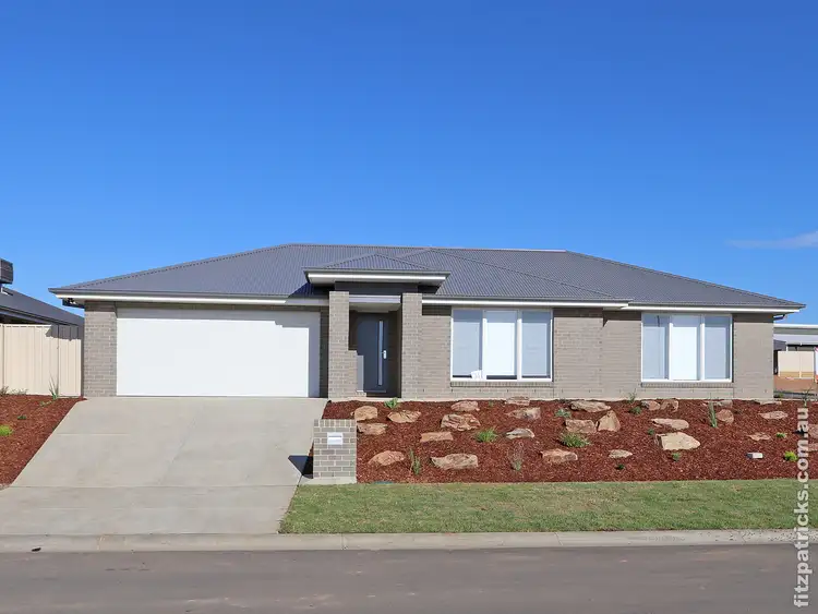 1/51 Paradise Drive, Gobbagombalin NSW 2650