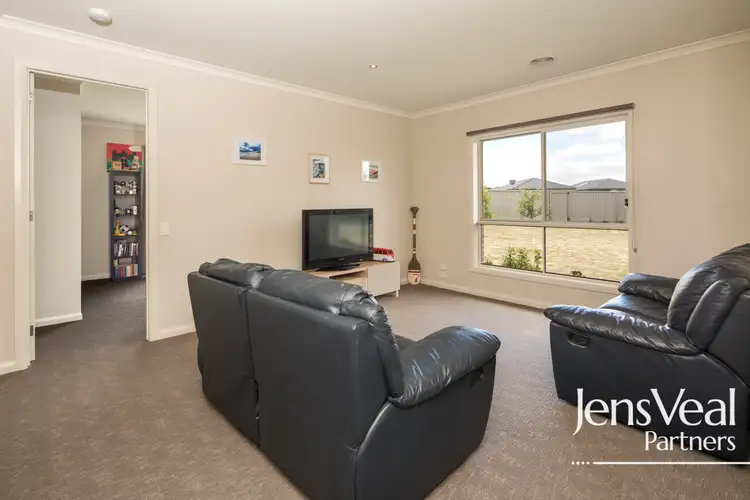 Sixth view of Homely house listing, 10 Montadale Court, Alfredton VIC 3350