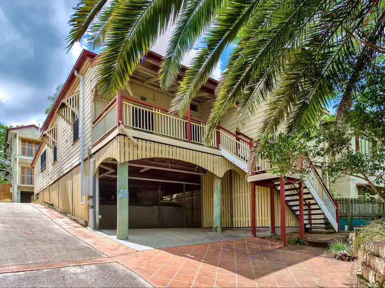 38 Trinity Lane, Woolloongabba QLD 4102