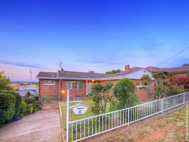 5 Burwood Street, Turvey Park NSW 2650