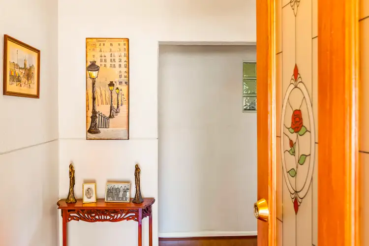 Sixth view of Homely house listing, 2 Isobel Street, Bentley WA 6102