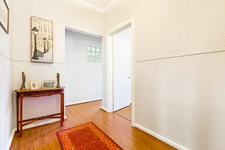 Seventh view of Homely house listing, 2 Isobel Street, Bentley WA 6102