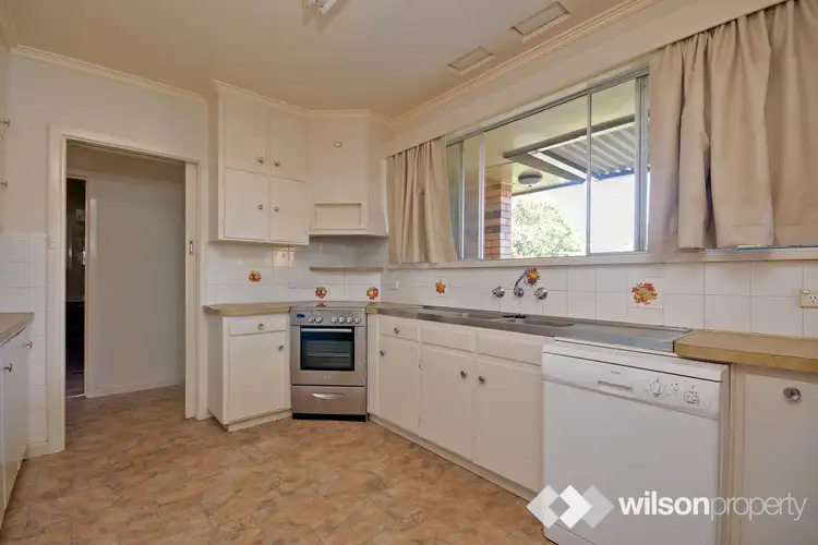 Fourth view of Homely house listing, 5 Lindsay Court, Traralgon VIC 3844
