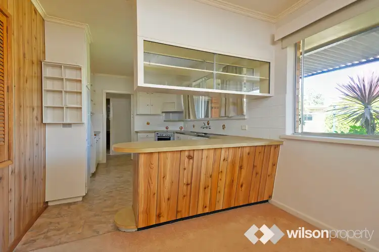 Fifth view of Homely house listing, 5 Lindsay Court, Traralgon VIC 3844