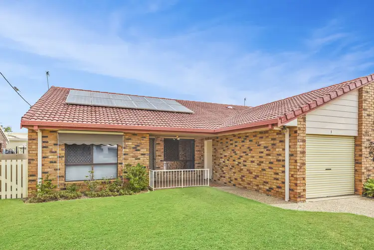1/3 Emma Court, Golden Beach QLD 4551