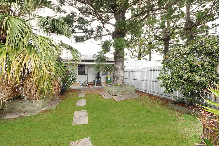 Sixth view of Homely house listing, 44 Paradise Avenue, Miami QLD 4220