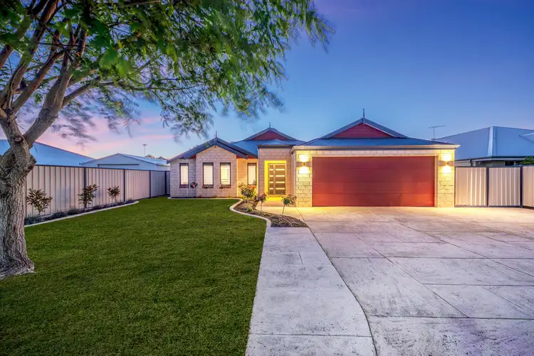 13 Cimarron Edge, Meadow Springs WA 6210