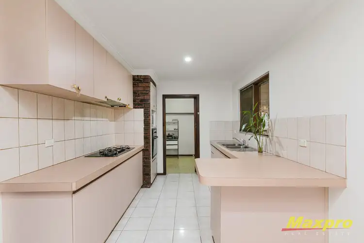 Sixth view of Homely house listing, 2 Cranley Place, Lynwood WA 6147