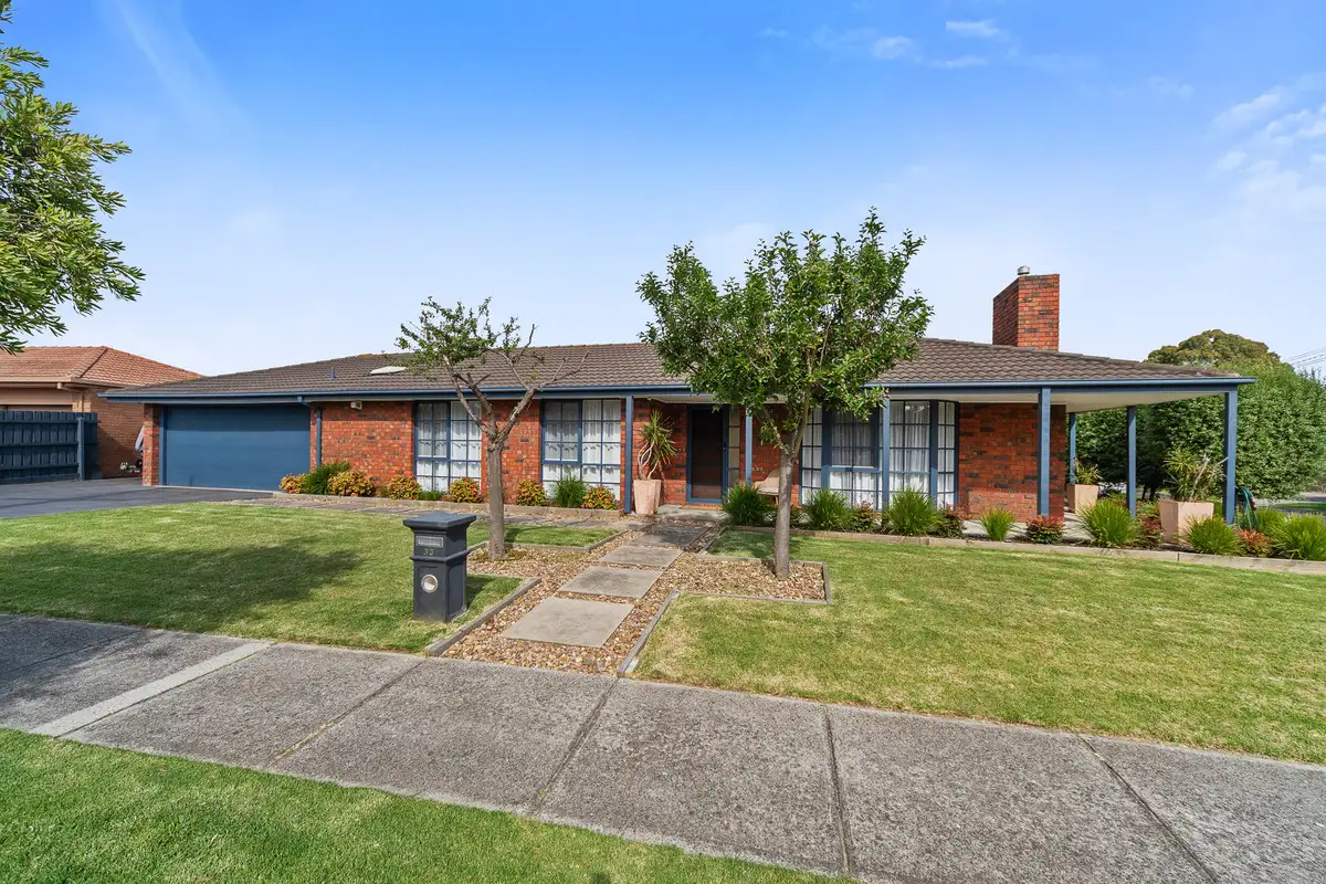 Main view of Homely house listing, 33 Rangeview Drive, Skye VIC 3977