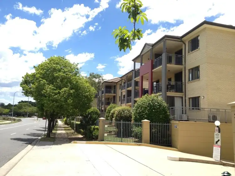 83/300 Sir Fred Schonell Drive, St Lucia QLD 4067