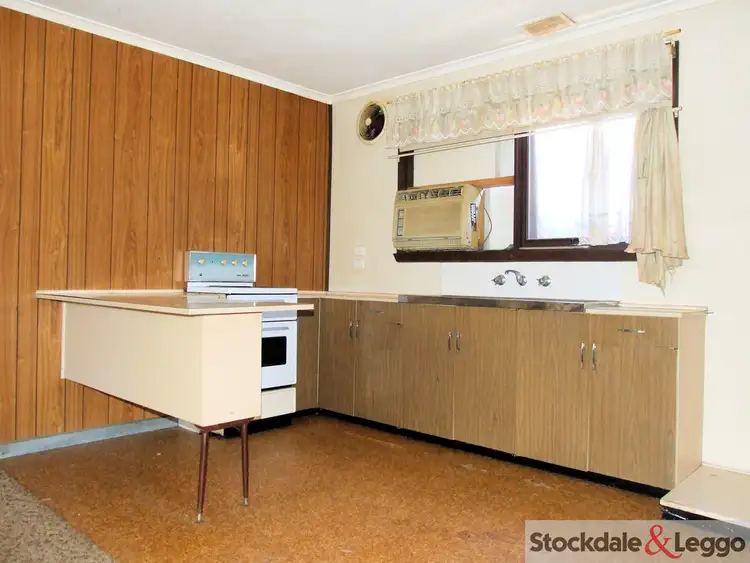3/3 Linton Avenue, Moe VIC 3825
