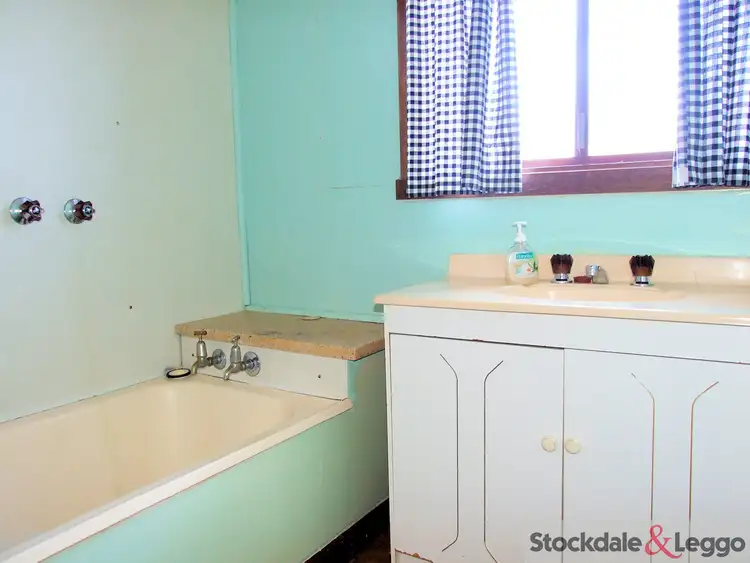 Fifth view of Homely house listing, 37 Margaret Street, Moe VIC 3825