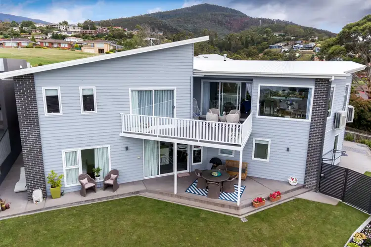 16 Peacock Court, Rosetta TAS 7010