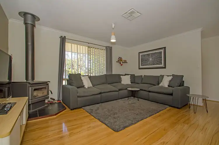 Sixth view of Homely house listing, 8 Tanner Street, Boulder WA 6432