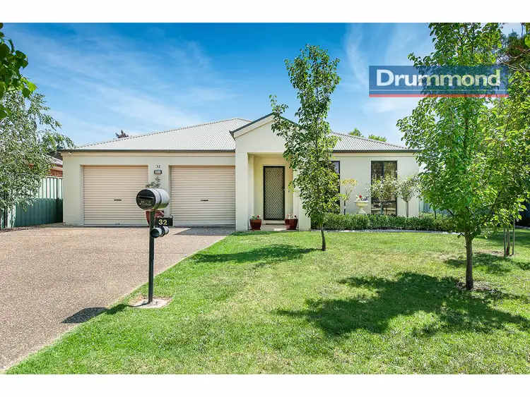 32 Jenny Wren Place, East Albury NSW 2640