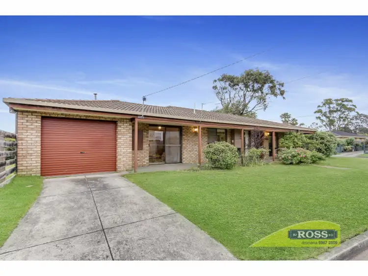 10 Coutts Street, Safety Beach VIC 3936