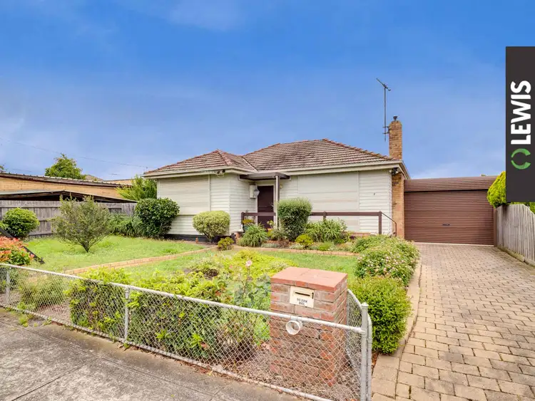 1 Halsbury Street, Hadfield VIC 3046