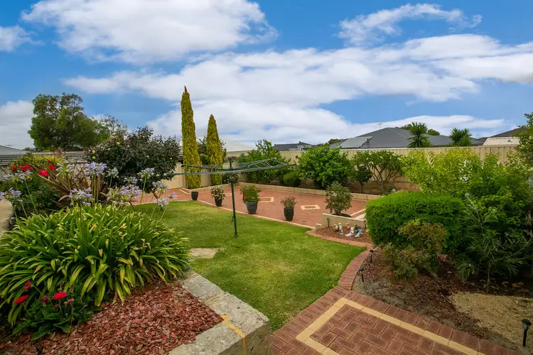 9 Tree Court, Banksia Grove WA 6031