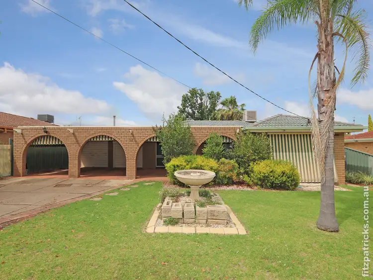 22 Oleander Crescent, Lake Albert NSW 2650