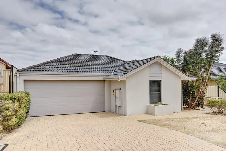1/8 Salamanca Turn, Clarkson WA 6030