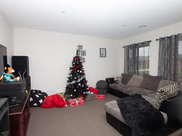 Fifth view of Homely house listing, 9 Laffan Court, Koroit VIC 3282