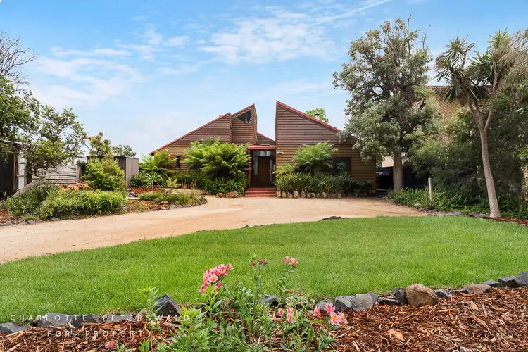 2 Leyden Court, Seven Mile Beach TAS 7170