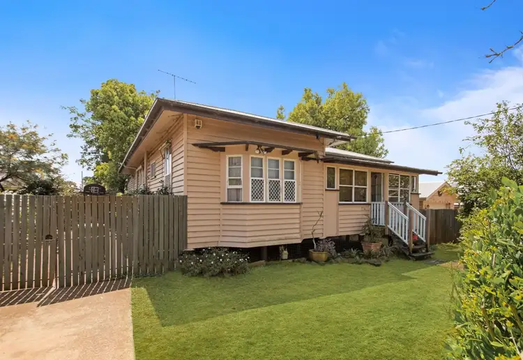 77a Taylor Street, Newtown QLD 4350