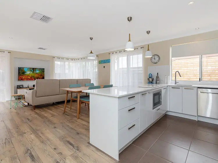 17 Brontie Avenue, Ellenbrook WA 6069