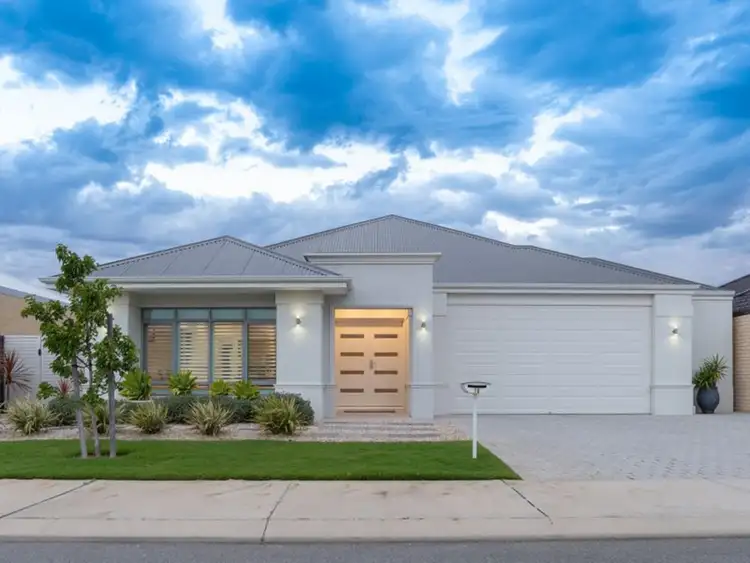 10 Flindell Avenue, Caversham WA 6055