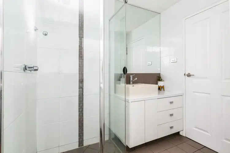 Seventh view of Homely unit listing, 2/28 Errol Avenue, Paradise Point QLD 4216