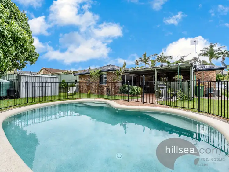 13 Footscray Court, Arundel QLD 4214