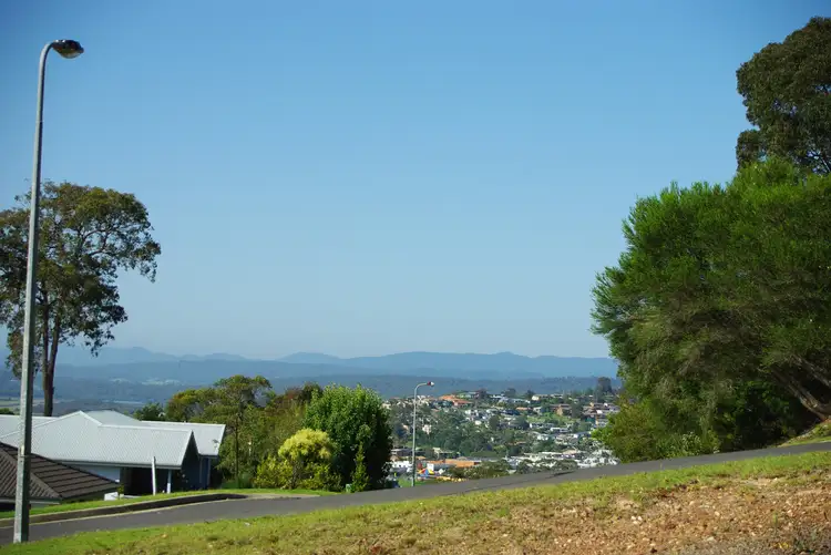206 Mirador Drive, Mirador NSW 2548