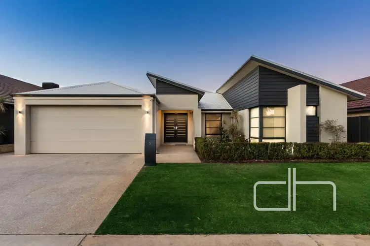 3 Rousham Road, Landsdale WA 6065