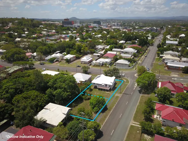 6 Moffatt Street, Ipswich QLD 4305
