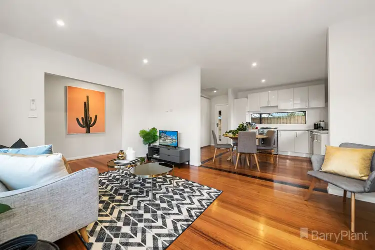 5 Wadsley Avenue, Pakenham VIC 3810