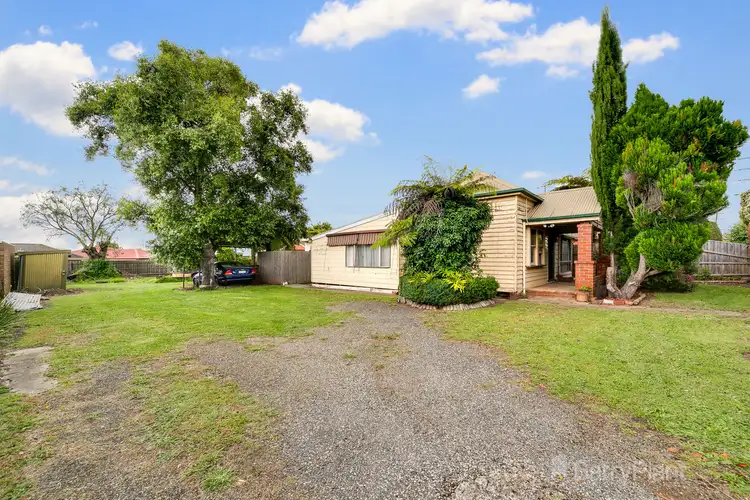 Sixth view of Homely house listing, 10 Hopetoun Road, Drouin VIC 3818