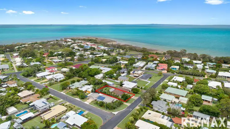 6 Carlton Street, Point Vernon QLD 4655
