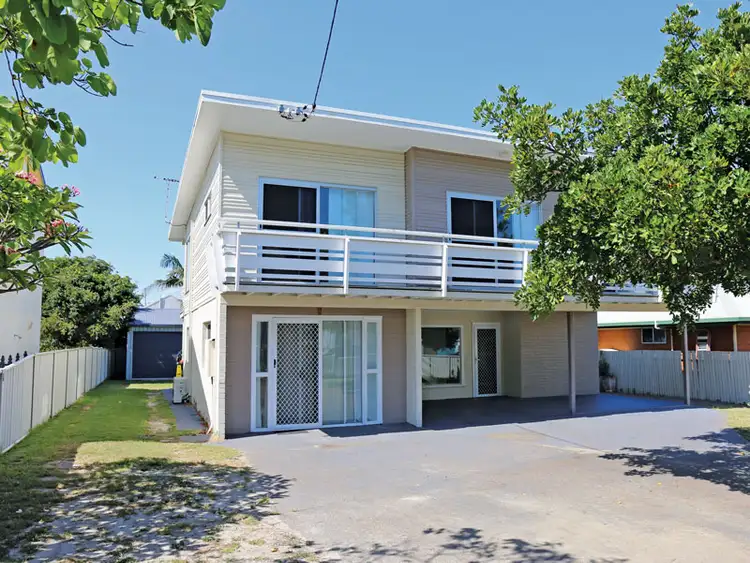 2 Richardson Avenue, Boat Harbour NSW 2316