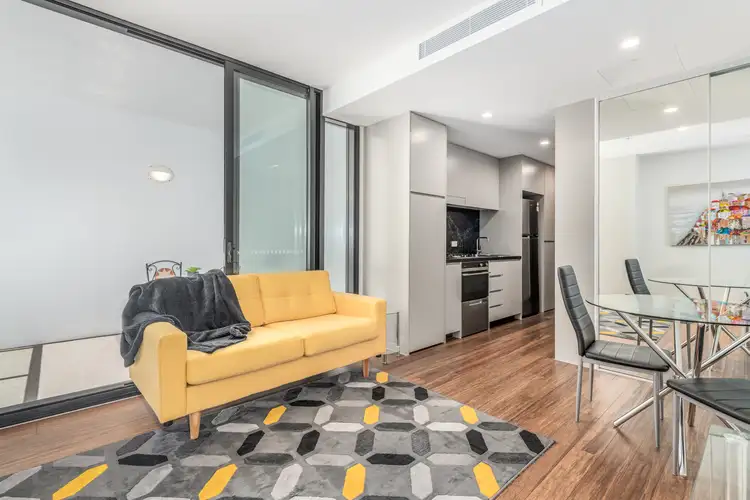 A106/75 Shortland Esplanade, Newcastle NSW 2300