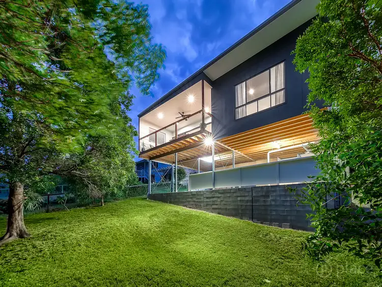 22 Newington Street, Tarragindi QLD 4121