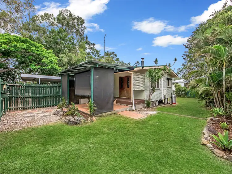 19 Cross Street, Raceview QLD 4305