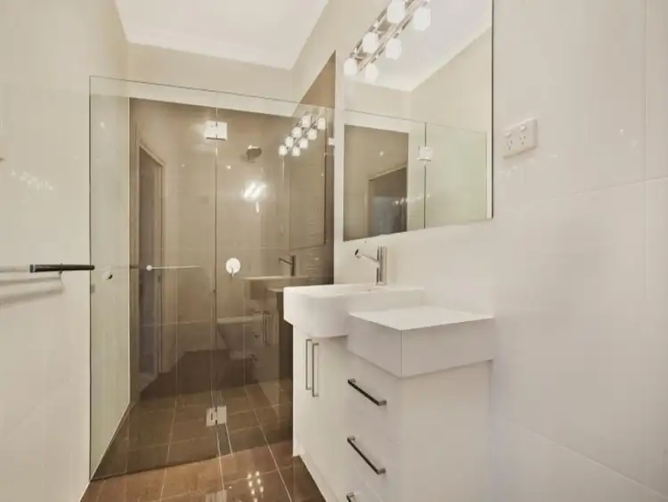 Third view of Homely apartment listing, 4/333 High Street, Maitland NSW 2320